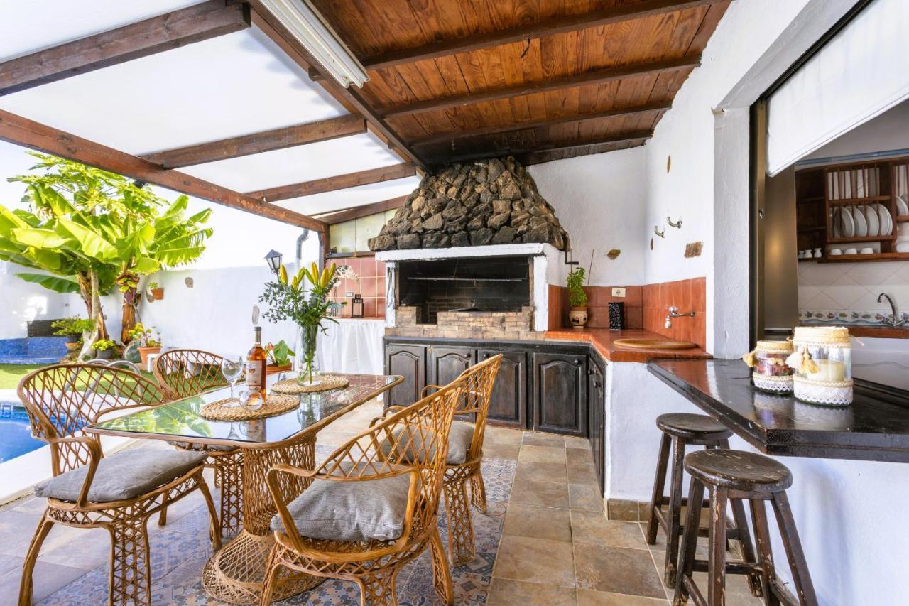 Casa Cateyma With Pool Villa อิคอดเดลอสวินอส ภายนอก รูปภาพ